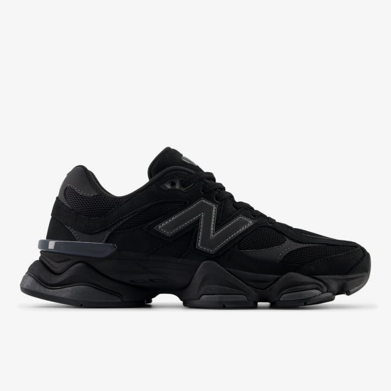 New balance 9060 שחור שחור
