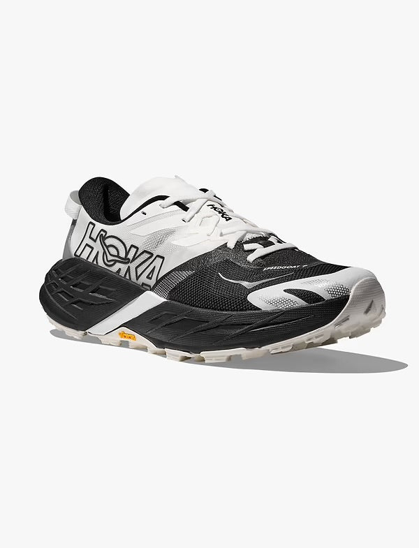 HOKA SPEEDGOAT 7 WIDE - נעלי ספורט גברים ספידגוט 7 רחבות בצבע שחור/לבן