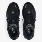 NEW BALANCE 990 V6 שחור
