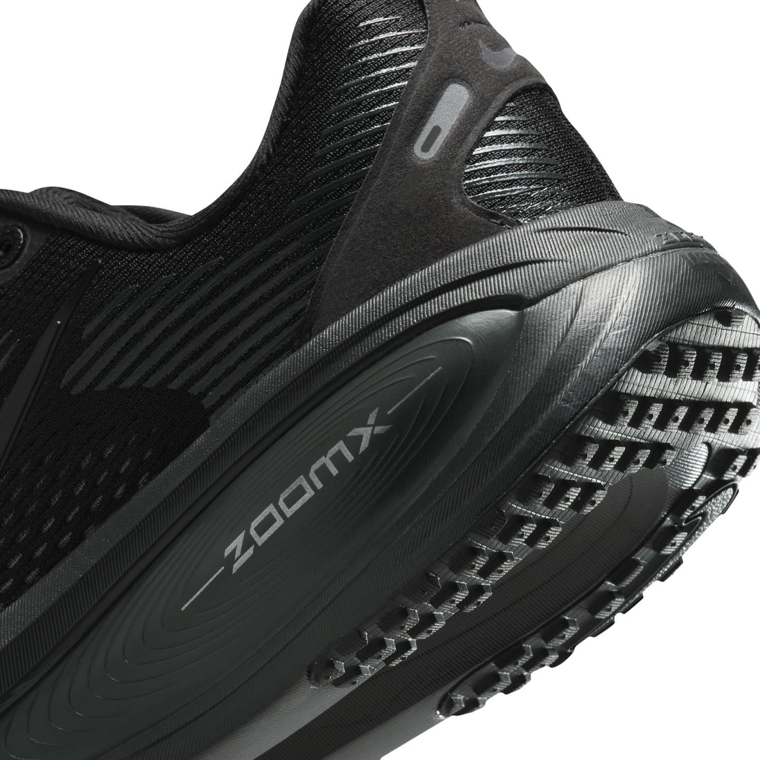 Nike zoom max VOMERO 18 נעלי (BLACK)